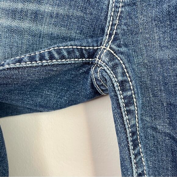 Miss Me Angel Wing Rhinestone Western Cropped Capri Distressed Stretch Jeans 26 - Picture 7 of 16